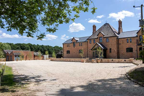 Summer LineUp, Hutton Wandesley Stables, York | Weds 24th June 2026